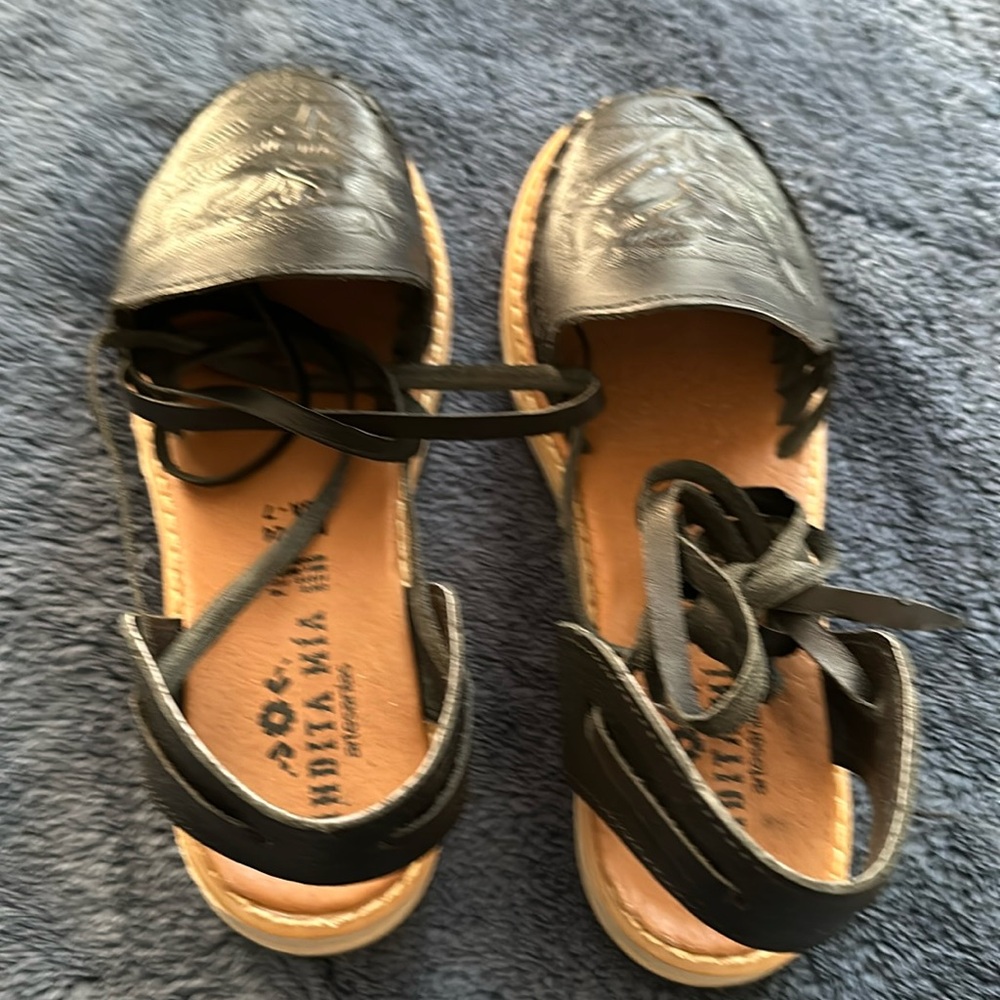 Mexican sandals. Size 7.